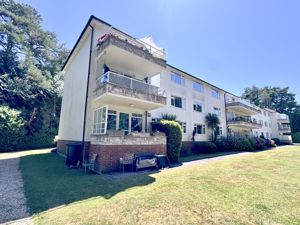 Rear- click for photo gallery